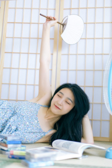 美丽小蜜桃